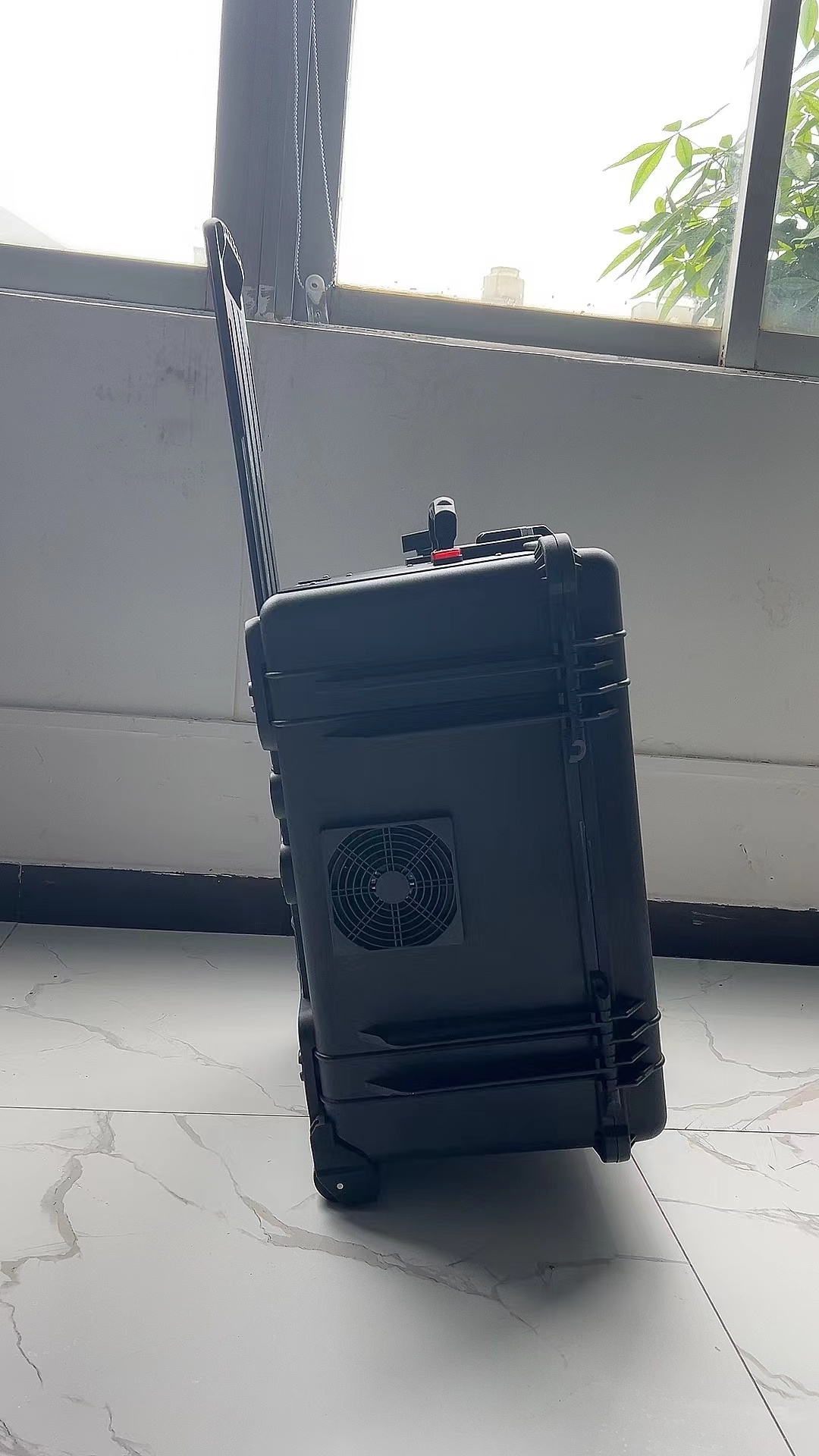 盐城手拉箱型移动通信干扰器